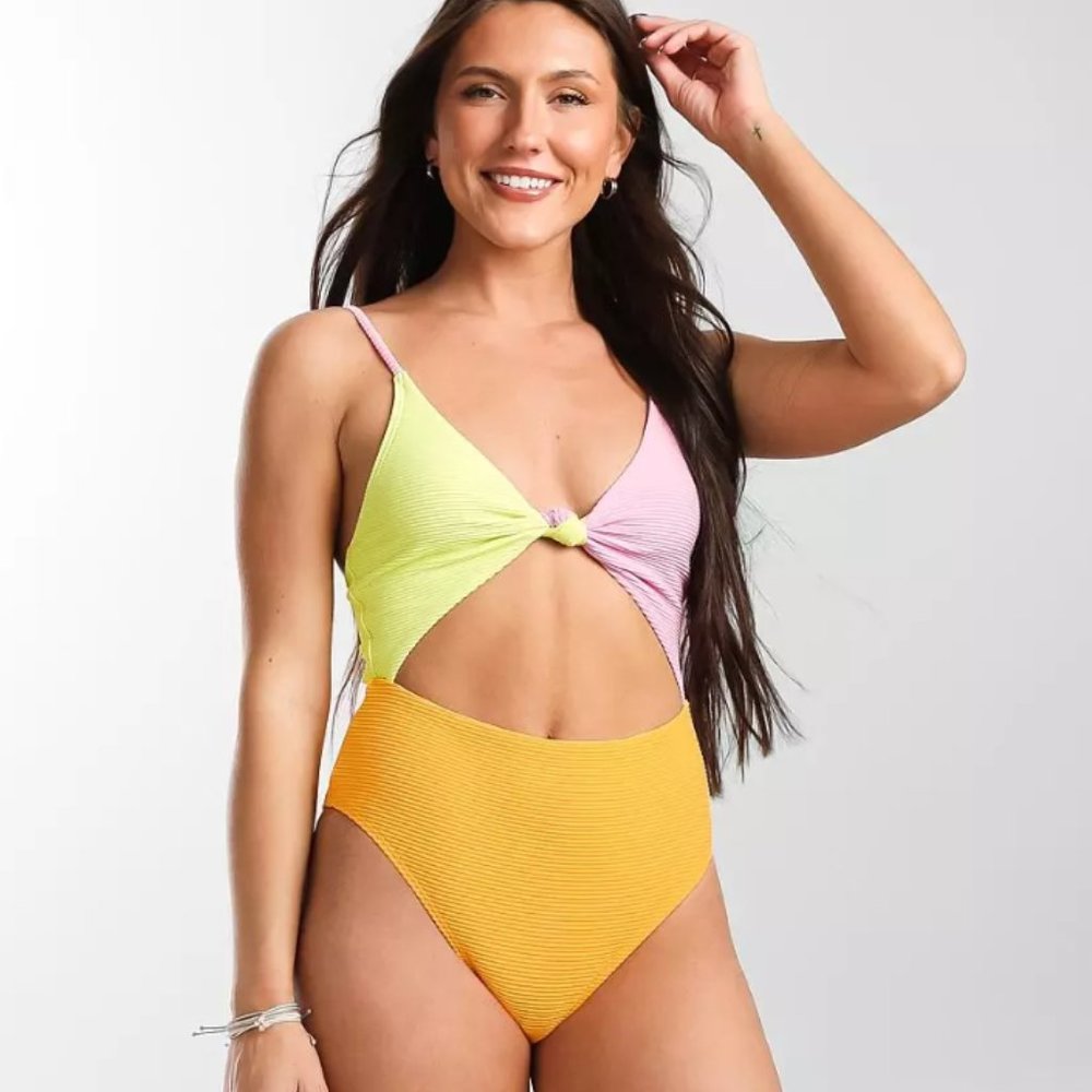 🍑 NWT Tanlines Retro One Piece Swim in Colorblock Neon, Size L